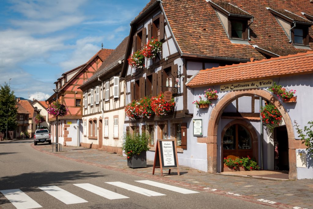 Les commerces et entreprises